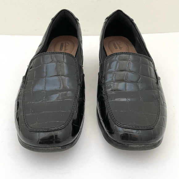 Clarks Gael Angora Black Croc Patent Leather Loafers Women’s 7.5 - Picture 3 of 10